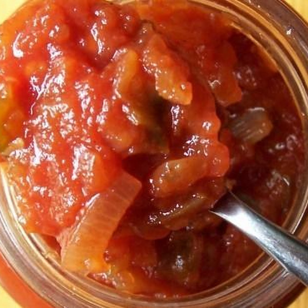 Easy Chunky Tomato Onion Relish Recipe