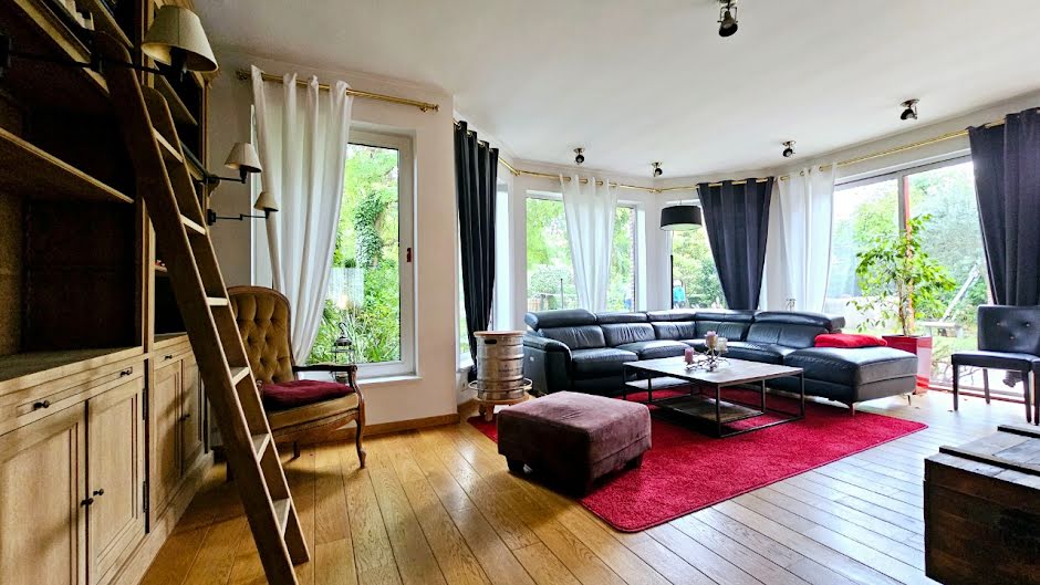 Vente villa 8 pièces 283.1 m² à Saint-André-lez-Lille (59350), 997 500 €