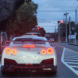 NISSAN GT-R R35