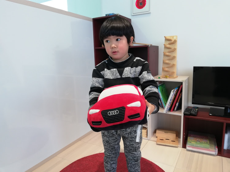 ヴィッツのAudi鳥取 TT試乗😋👍・嫁はQ2＼(^o^)／💕・オシャレなトカゲ芳香剤🤩✨・毎日スーパーカーDVD鑑賞（笑）☀に関するカスタム事例の投稿画像7枚目