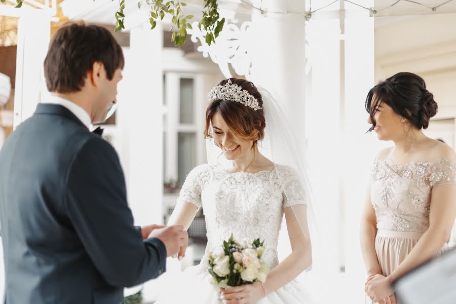 Fotógrafo de casamento Evelina Ryazanova (evaa). Foto de 4 de dezembro 2018