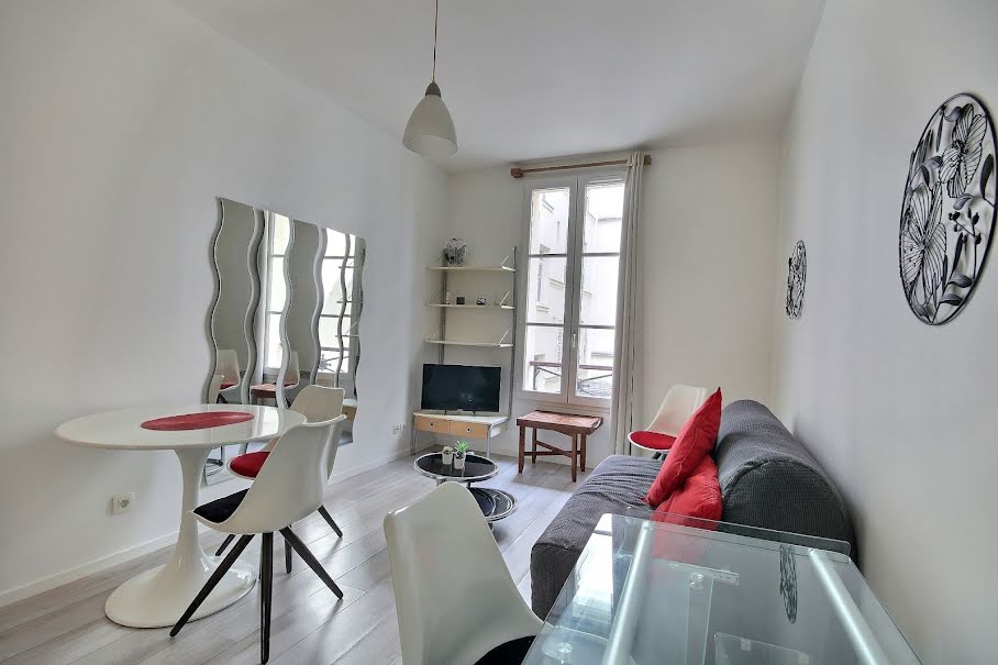 Location meublée appartement 1 pièce 31 m² à Paris 17ème (75017), 1 250 €