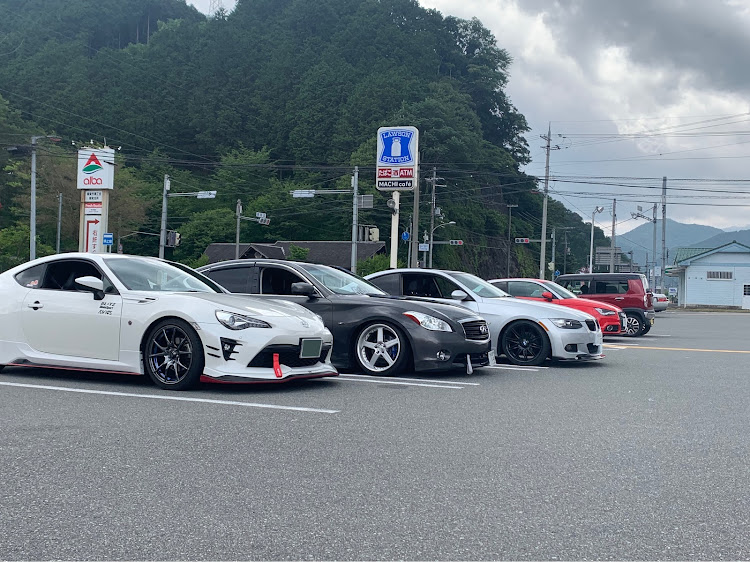 フーガのJava・RoseOne・326power・撮影会オフ・梅雨明けまだかに関するカスタム事例の投稿画像1枚目