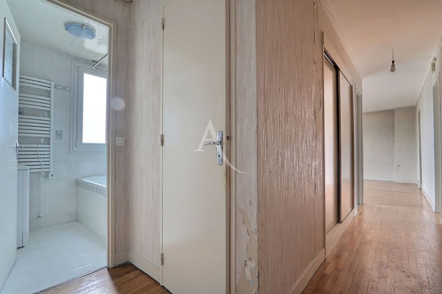 Vente appartement 3 pièces 58 m² à Aubervilliers (93300), 205 000 €