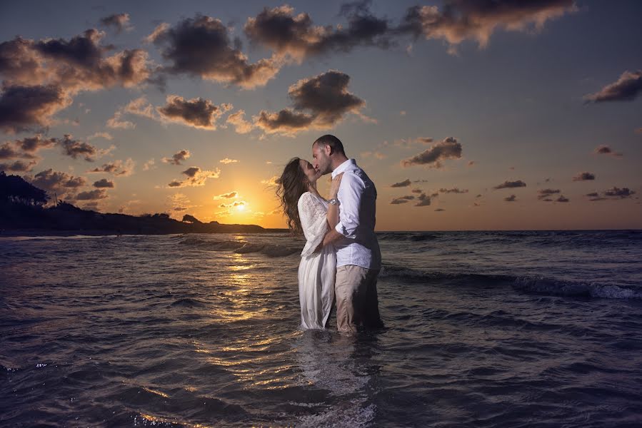 Wedding photographer Osman Kav (osmankav). Photo of 16 March 2022