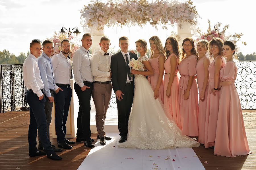 ช่างภาพงานแต่งงาน Natalya Golovan (natalisnv2007) ภาพเมื่อ 26 พฤศจิกายน 2018
