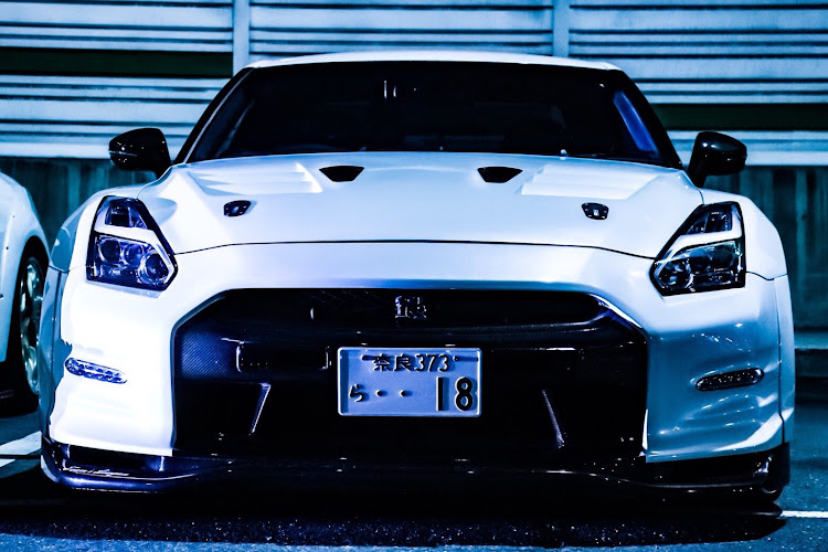 NISSAN GT-Rのワルさ対決(^-^)・ローガンに関するカスタム事例の投稿画像8枚目