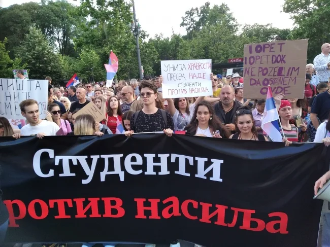 Završen protest Srbija protiv nasilja, saobraćaj uspostavljen