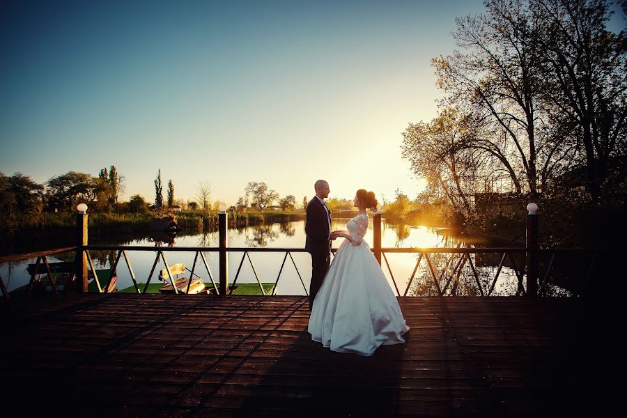 Wedding photographer Yuriy Korotkov (korotkovyy). Photo of 18 May 2017