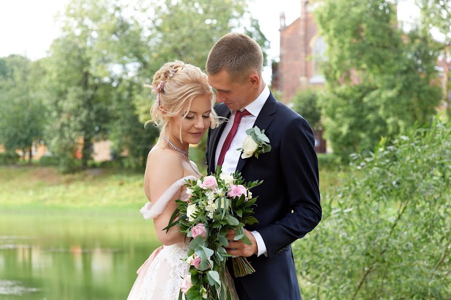 Fotografo di matrimoni Sergey Antonov (nikon71). Foto del 1 ottobre 2018