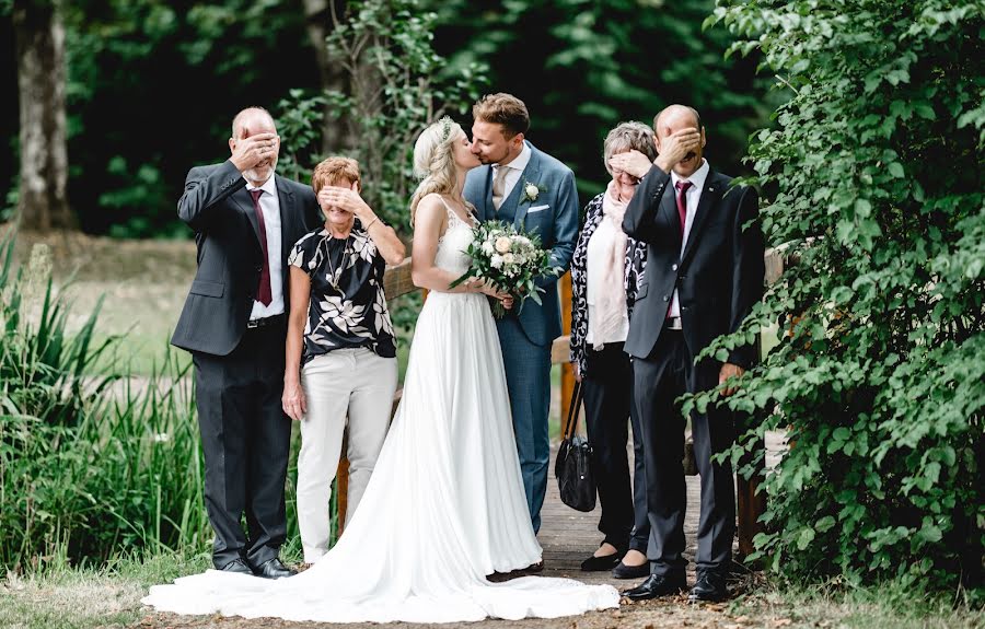 Fotógrafo de bodas Ania Munkler (aniasphotoarts). Foto del 18 de septiembre 2019