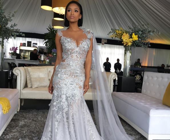 Ayanda Thabethe brought elegance to the Durban July festivities.