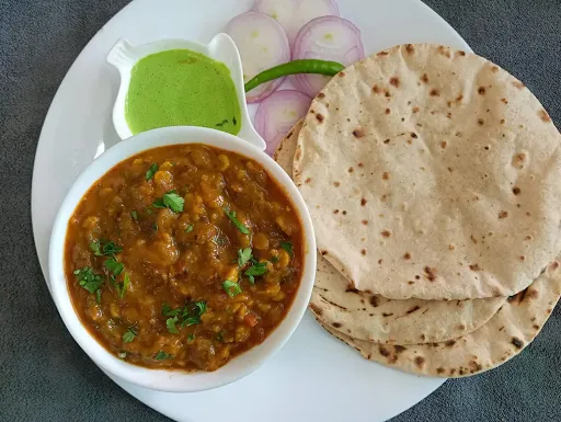 Healthy Dal Tadka Thali