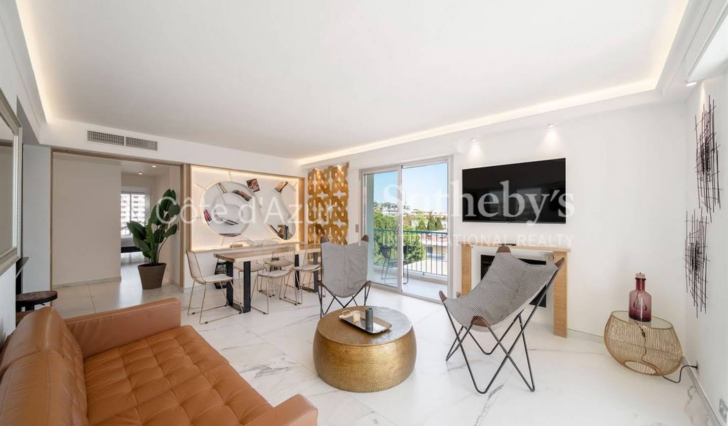 Appartement avec terrasse en bord de mer Cannes