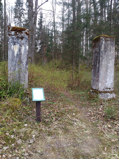 Veca Kapseta Un Baronu Kapi