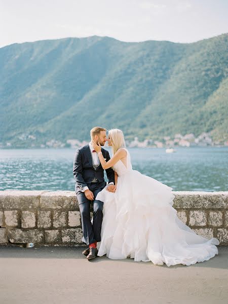 Fotógrafo de casamento Elena Matiash (elmatiash). Foto de 16 de dezembro 2020