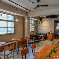 Roundabout Café 圓環咖啡(梅川店)