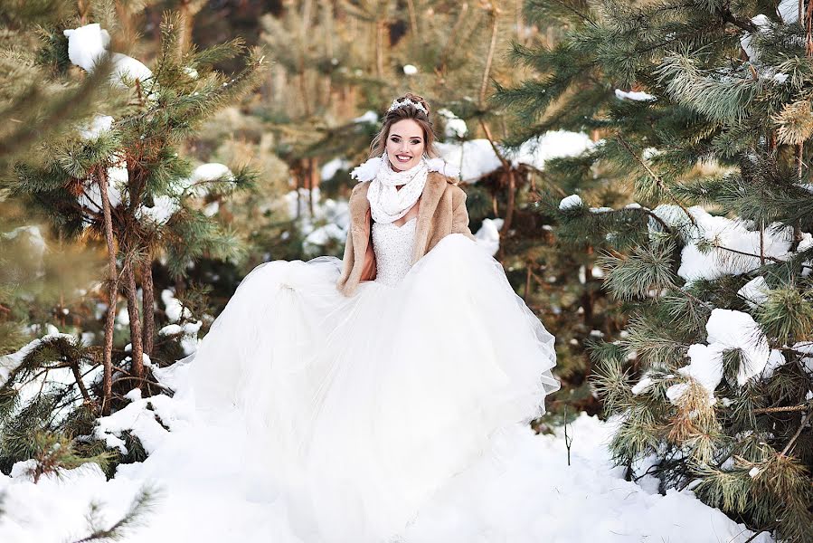 Wedding photographer Alena Medenceva (medentseva). Photo of 14 March 2019