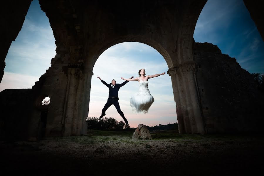 Fotógrafo de casamento Tomasz Budzyński (fotosceny). Foto de 5 de março 2022