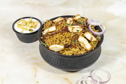 Paneer Biryani [600 Ml] With Curd [250 Ml]