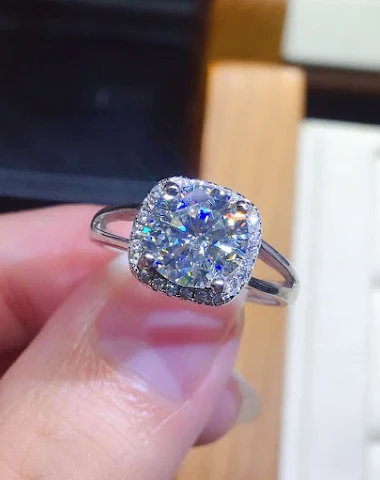 Luxurious Diamond Eight Heart Eight - 3