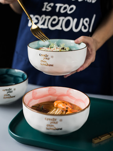 Title 2, Round Photo Home Net Red Bowl with Vegetable Bo...