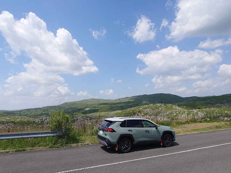 RAV4のまぁさんさんが投稿したカスタム事例の投稿画像1枚目