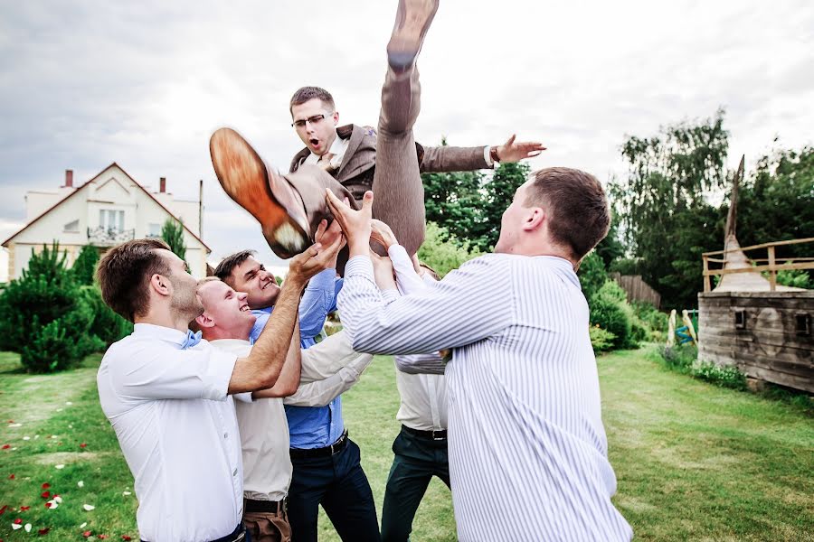 Fotógrafo de casamento Inessa Golub (ness). Foto de 18 de julho 2017