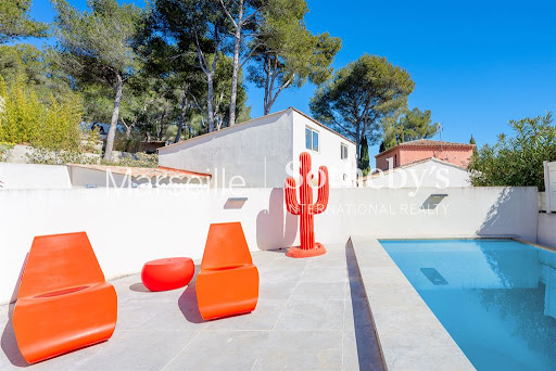 Seaside house 3