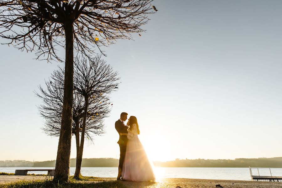 Fotógrafo de casamento Andrey Timchuk (andriiko). Foto de 2 de dezembro 2021