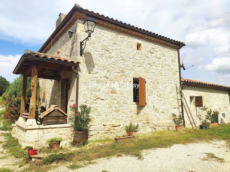 Vente ferme 4 pièces 160 m² à Tayrac (47270), 329 000 €