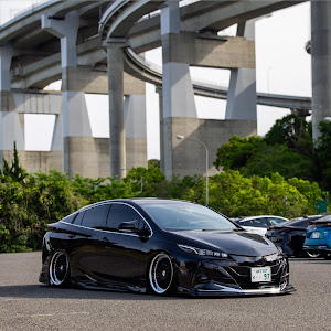 プリウスPHV ZVW52