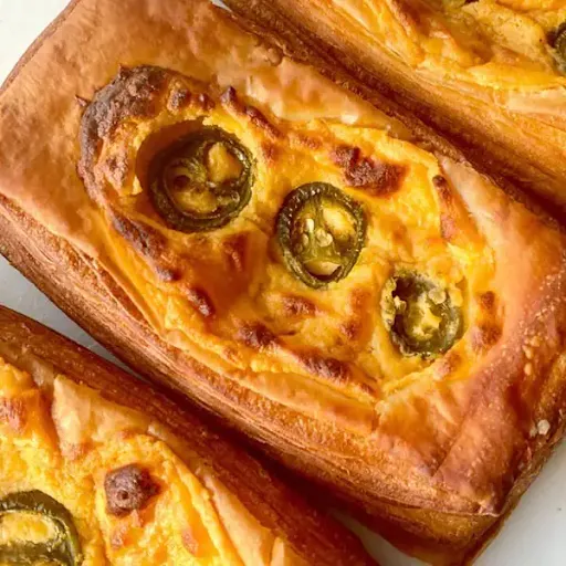 Jalapeno & Three Cheese Croisstata