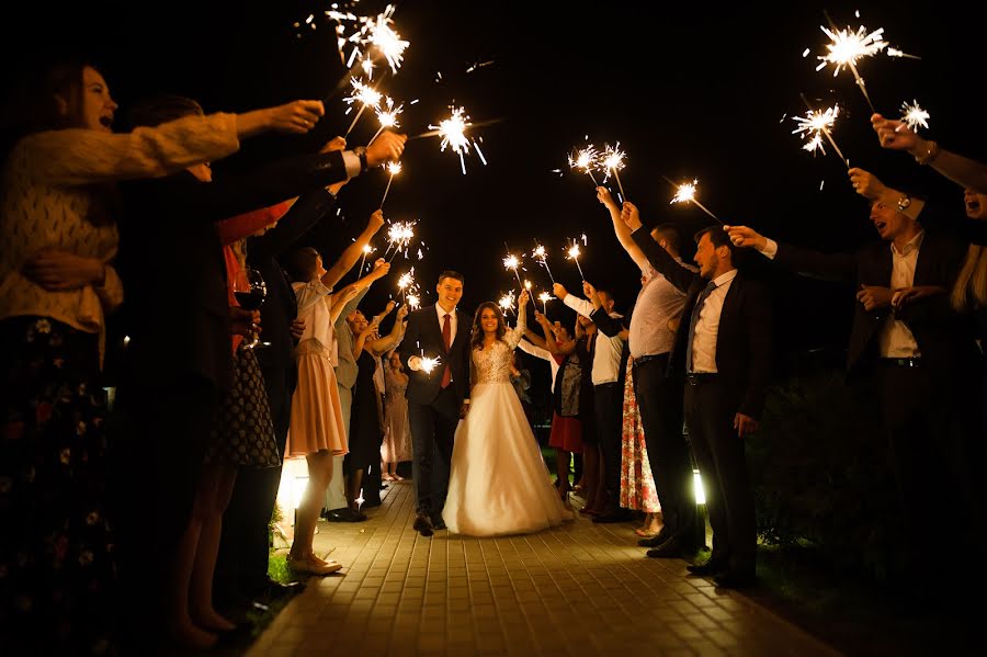 Fotógrafo de casamento Aleksandr Ponomarev (kosolapy). Foto de 31 de dezembro 2022