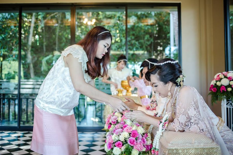 Fotógrafo de bodas Somchai Saosiri (saosiri). Foto del 8 de septiembre 2020