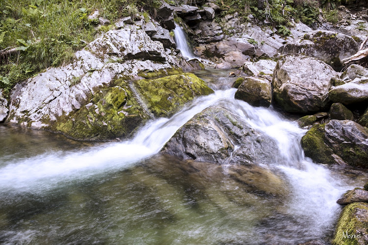 Cascade pe Lotru, foto Marius