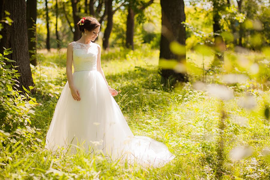 Wedding photographer Oksana Kuchmenko (milooka). Photo of 7 July 2014