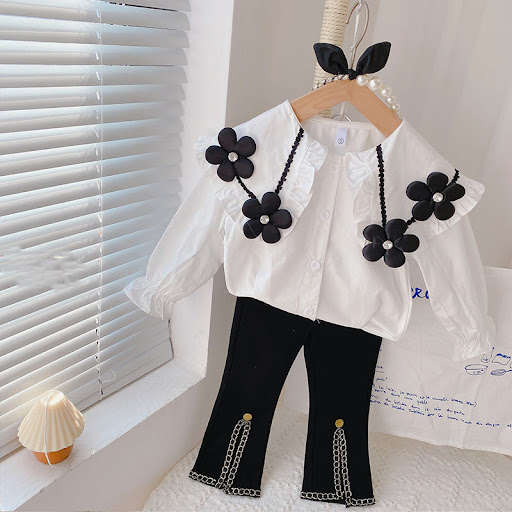 Title 2, Lovely Big Flower Shirt And Bell Bottoms Two-pi...