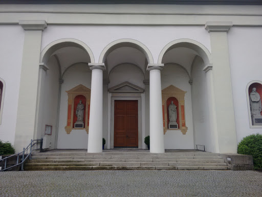 Kirche Galgenen