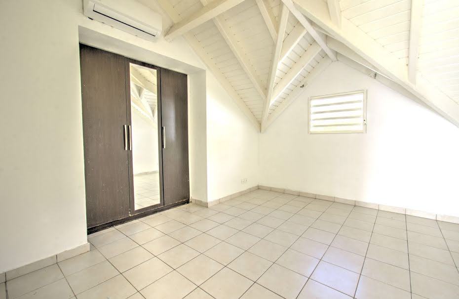 Vente appartement 3 pièces 58.38 m² à Saint-Martin (97150), 178 500 €