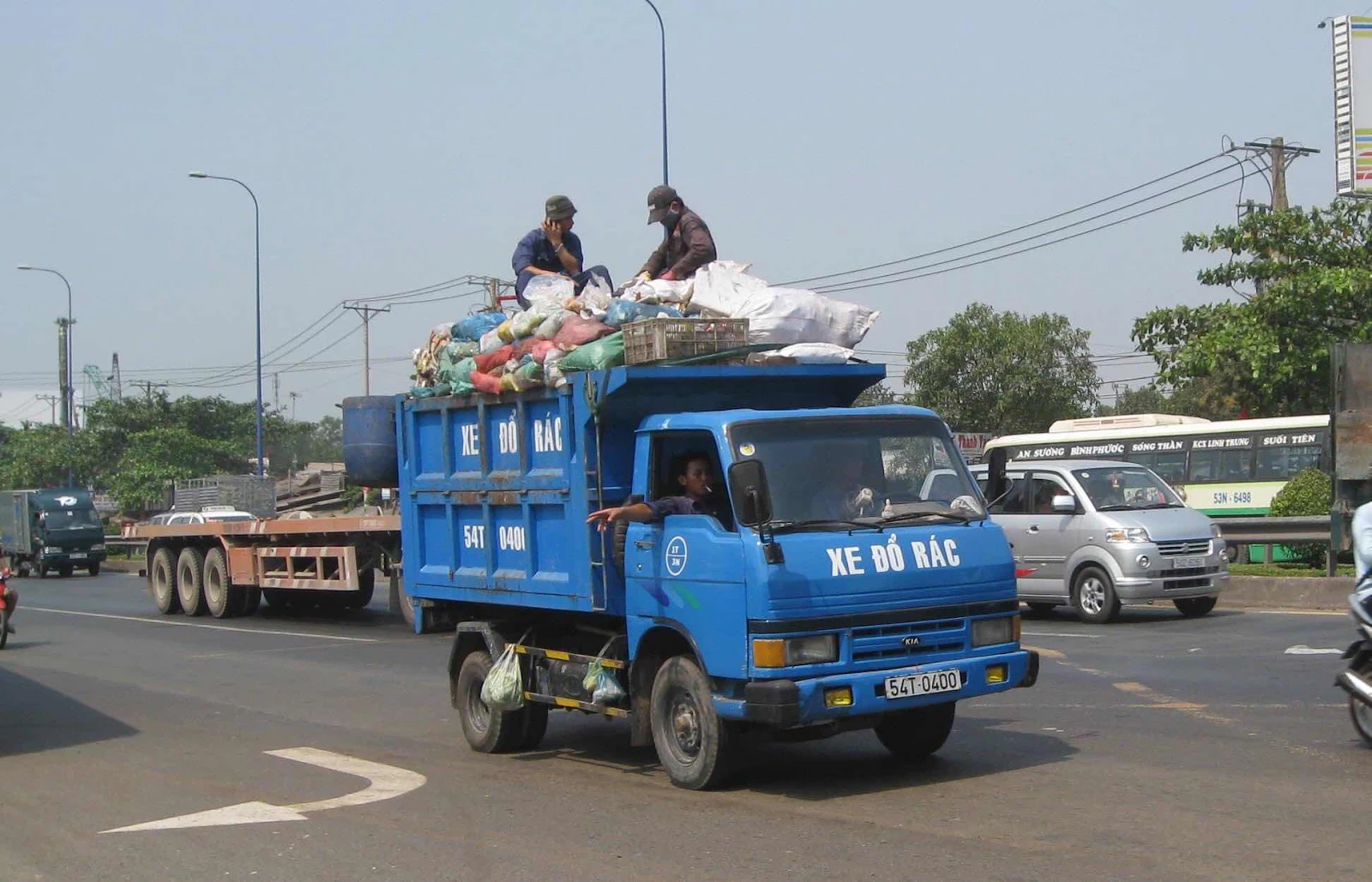 KHÔNG THỂ HAY HƠN, KHÔNG THỂ ĐÚNG HƠN.