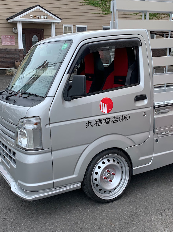 キャリイトラックのgarasuyaさんが投稿したカスタム事例の投稿画像1枚目