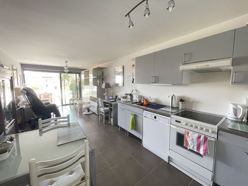 Vente appartement 2 pièces 50.3 m² à Le Lavandou (83980), 299 000 €