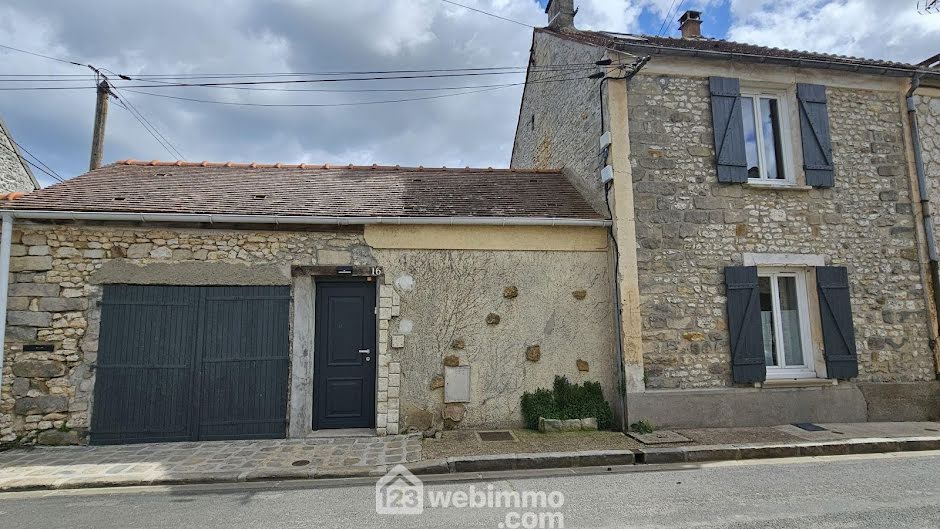 Vente maison 4 pièces 75 m² à Dannemois (91490), 268 700 €