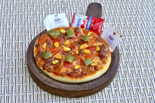 Corn, Capsicum And Tomato Pizza