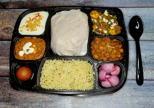 Matar Paneer,Chole,Mix Veg,Raita,Gulab Jamun,Poori (5pcs),Rice,Salad