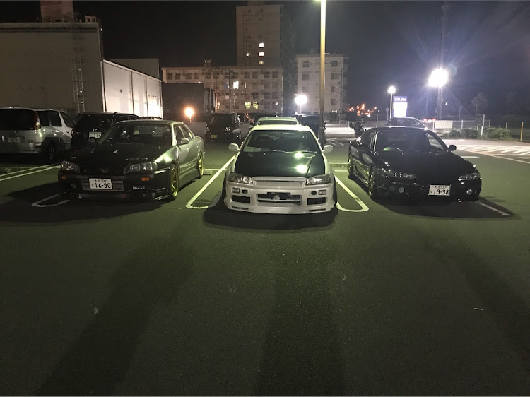 スカイラインのDIY・車高調整・スカイライン・大分に関するカスタム事例の投稿画像1枚目