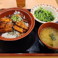 すき家SUKIYA日本平價牛丼(基隆港前店)