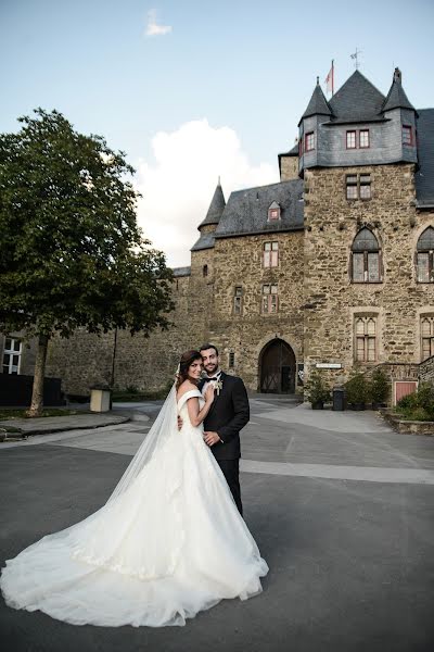 Wedding photographer Oksana Lopatko (smeyer). Photo of 18 September 2019