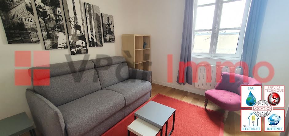 Location meublée appartement 1 pièce 22 m² à Versailles (78000), 980 €